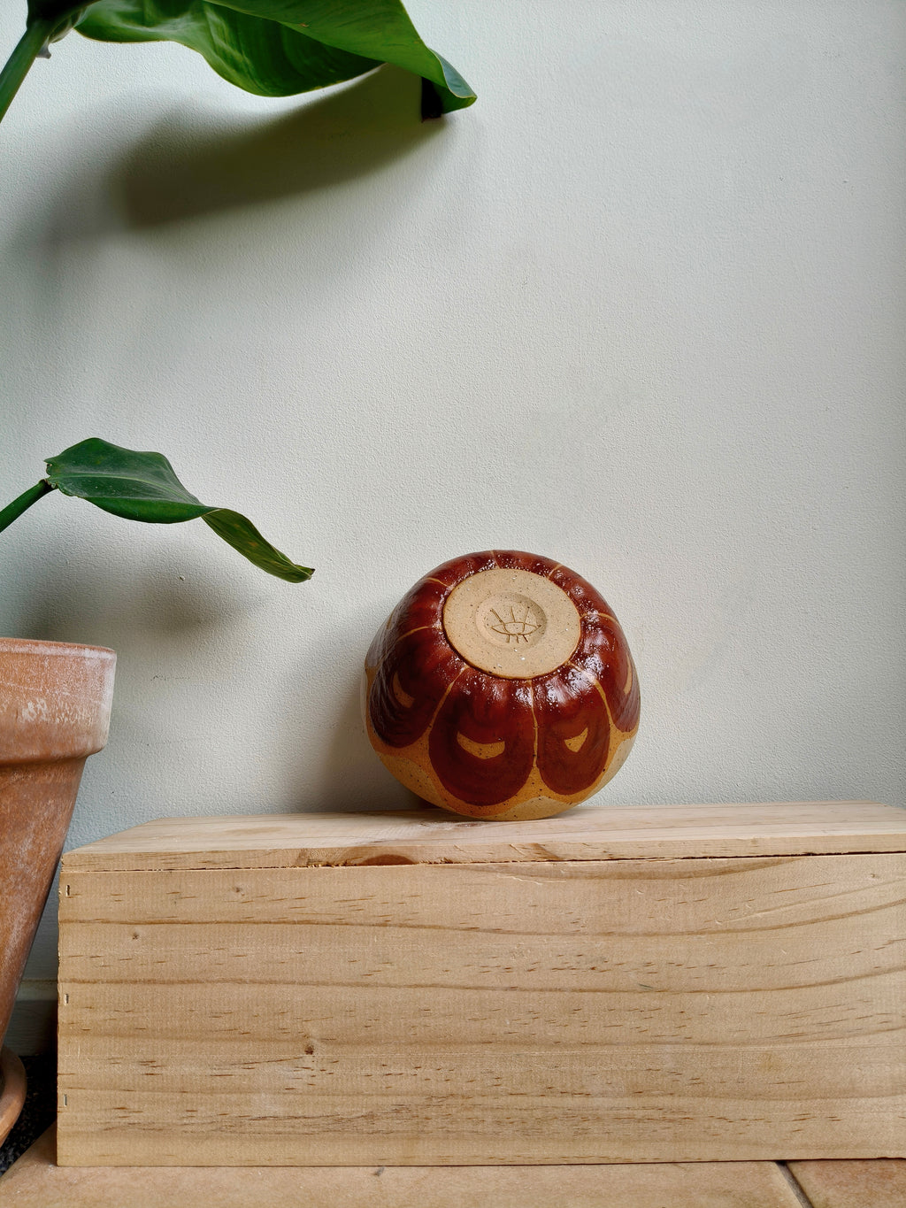 Scalloped bowl - hand painted - medium